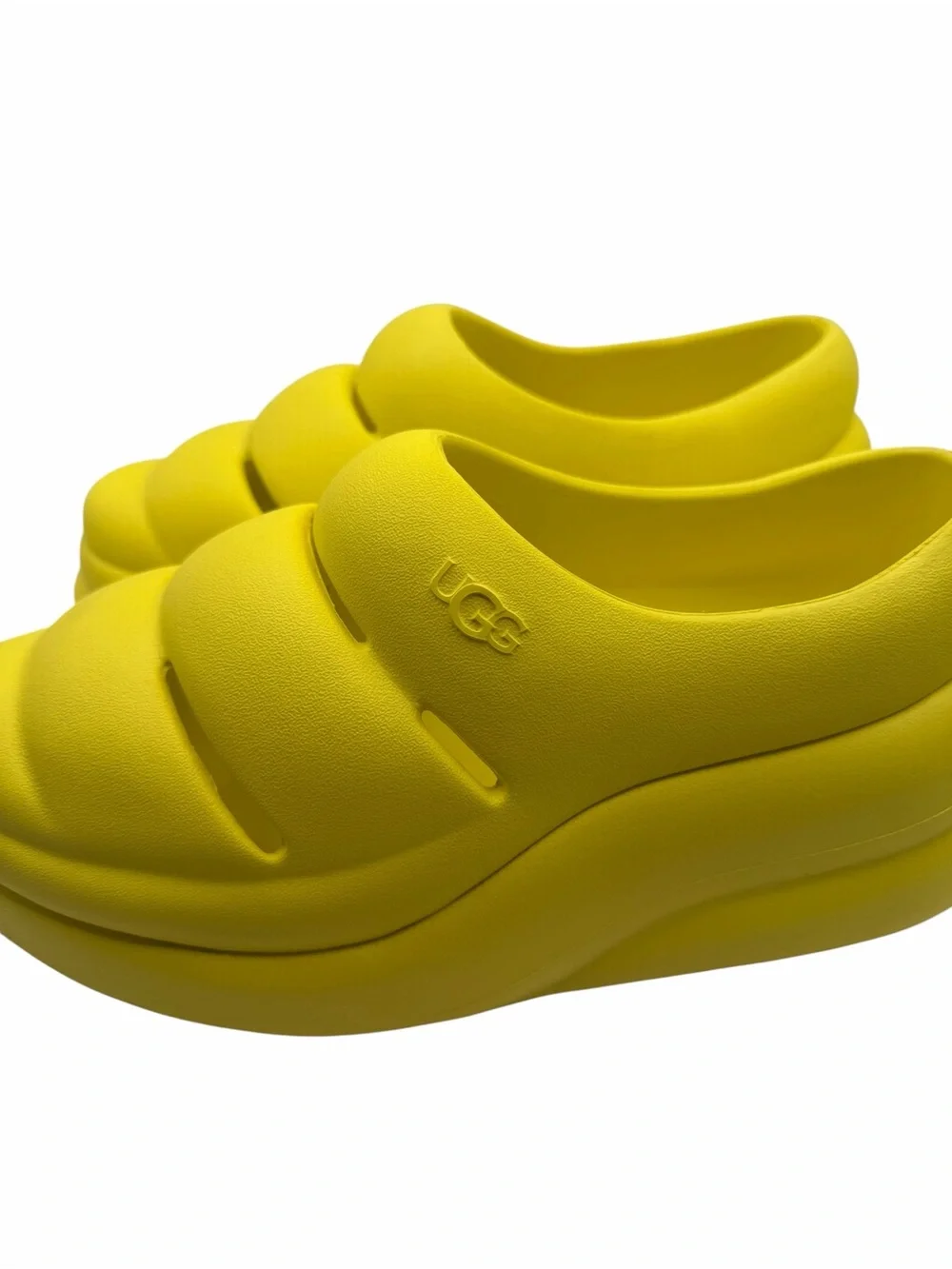 UGG Platform Clogs Bright Yellow Foam Slip-On Shoes Women’s Lightweight Comfort